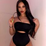 VIP эскорт от Полина работает в Москве