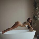 вип эскорт от  Тая работает в Москве