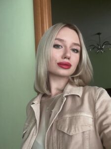 вип эскорт от  Василиса работает в Москве