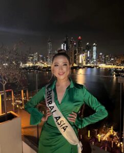 вип эскорт от  Лана работает в Москве