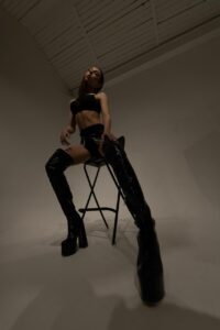 эскорт услуги от Аля работает в Москве