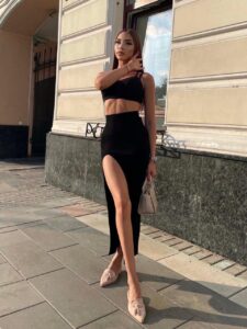 вип эскорт от  Амира в Москве