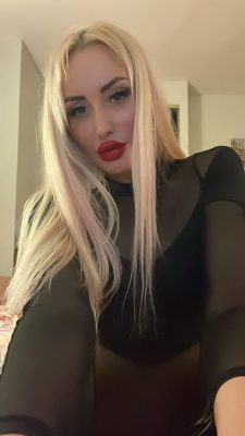 эскорт услуги от Ксения работает в Москве