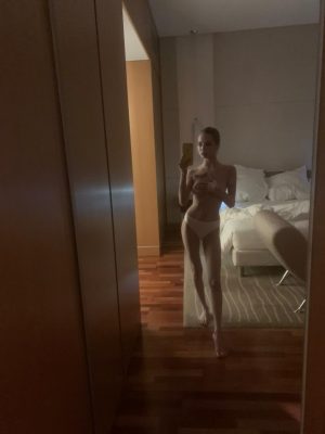 Эскортница Регина