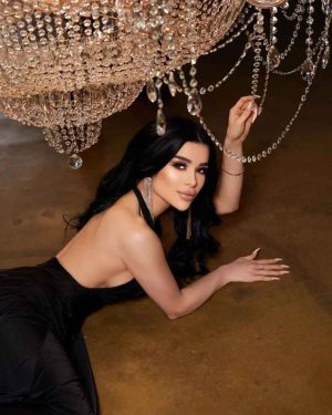 эскорт услуги от Индира работает в Москве