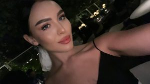 эскорт услуги от Лина работает в Москве